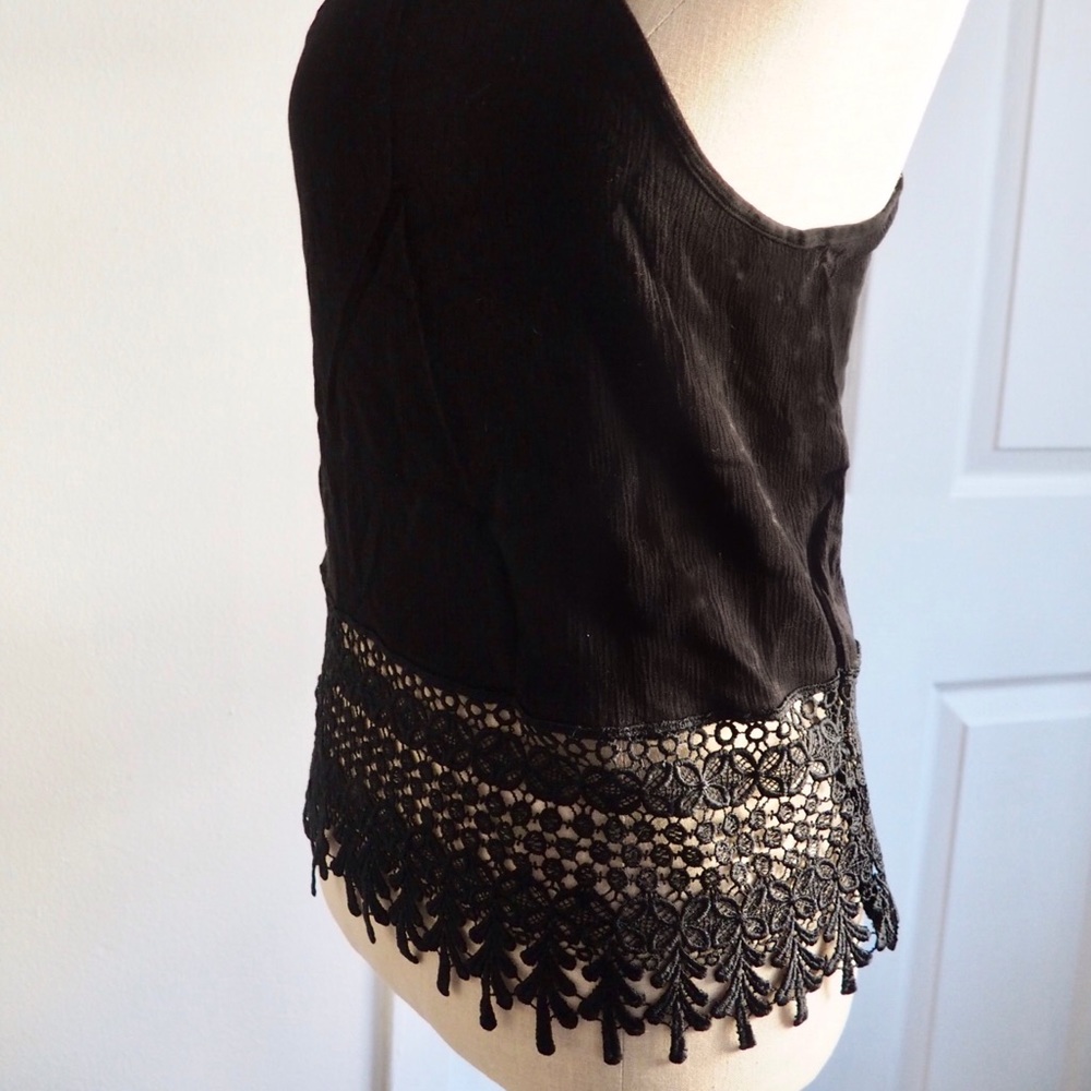 Tezenis Ribbed Tank with Lace - Picture 2 of 3